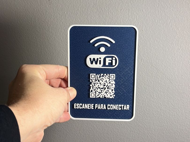 לוחית WiFi נייבי ביד